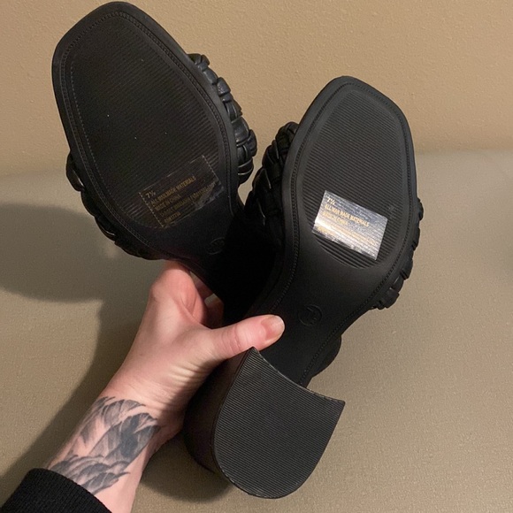 Boho Slip - Picture 3 of 4